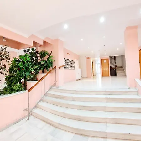 Near Del Cura And Locos Beaches Appartement