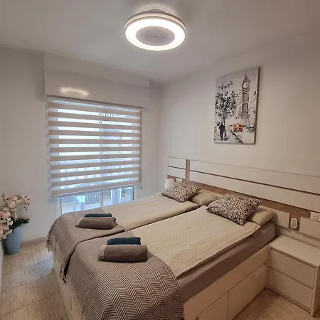 Apartment Near Del Cura And Locos Beaches Torrevieja