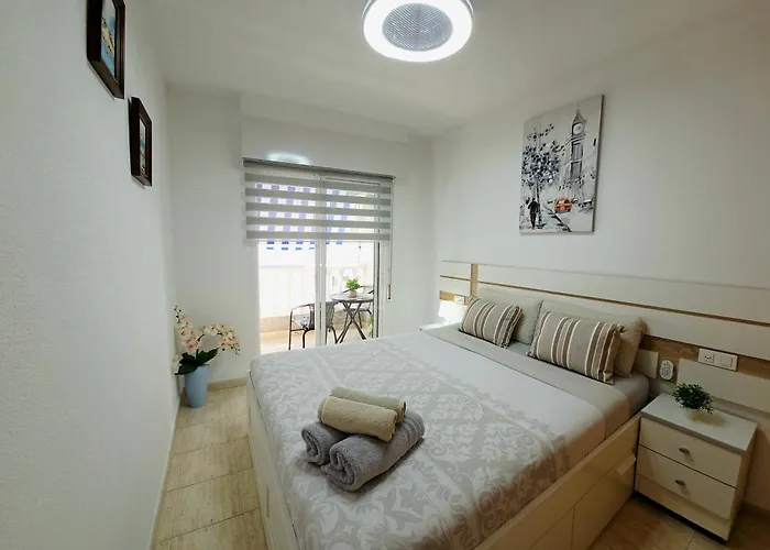 Near Del Cura And Locos Beaches * Torrevieja